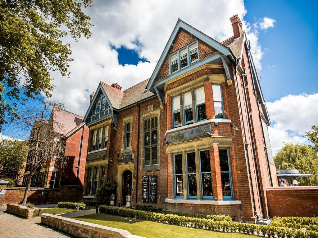 D'Parys Hotel Bedford Exterior foto